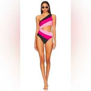 BEACH RIOT JOYCE IN AMOUR COLORBLOCK MEDIUM
